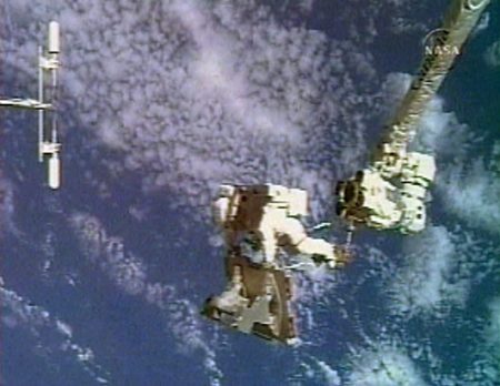 ap_space_trash7_070723_ssh ABC News